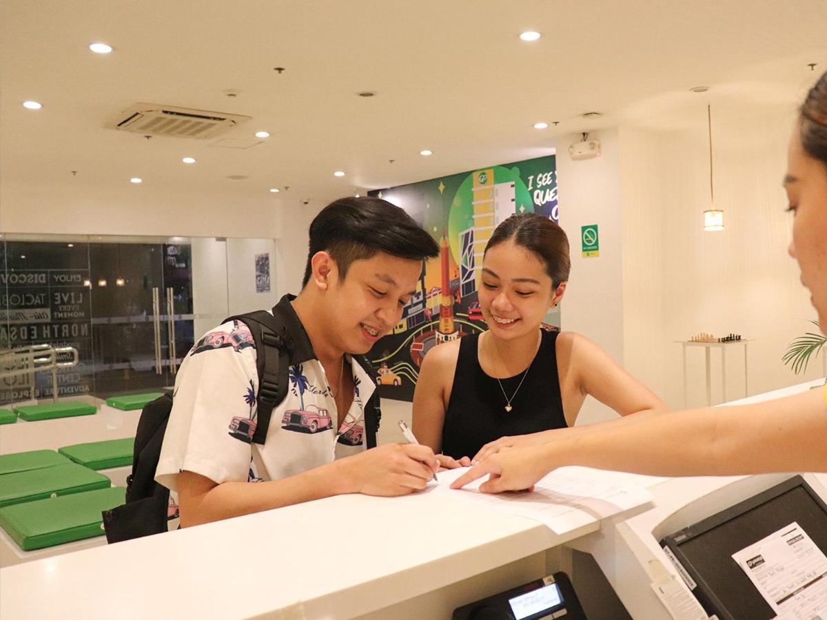 Go Hotels Timog Quezon City Εξωτερικό φωτογραφία