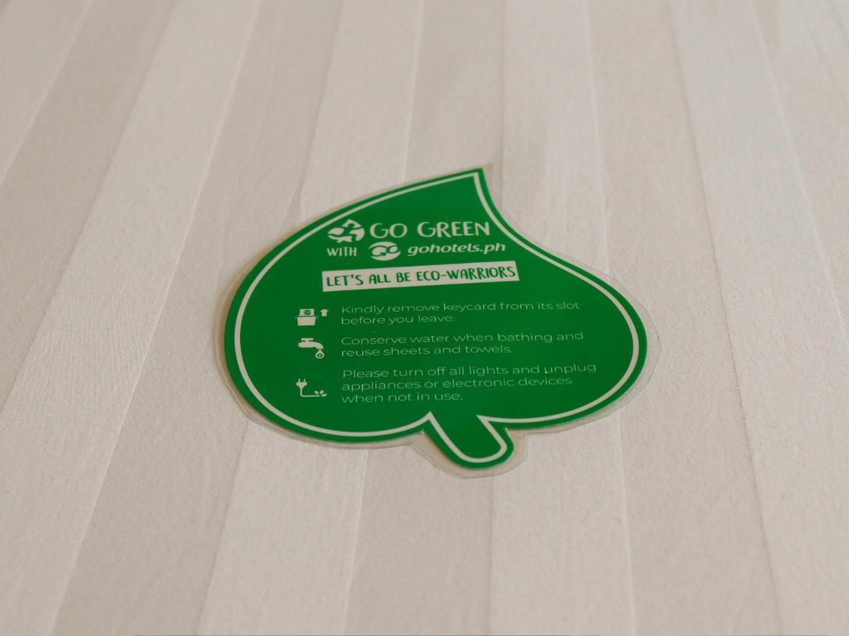 Go Hotels Timog Quezon City Εξωτερικό φωτογραφία