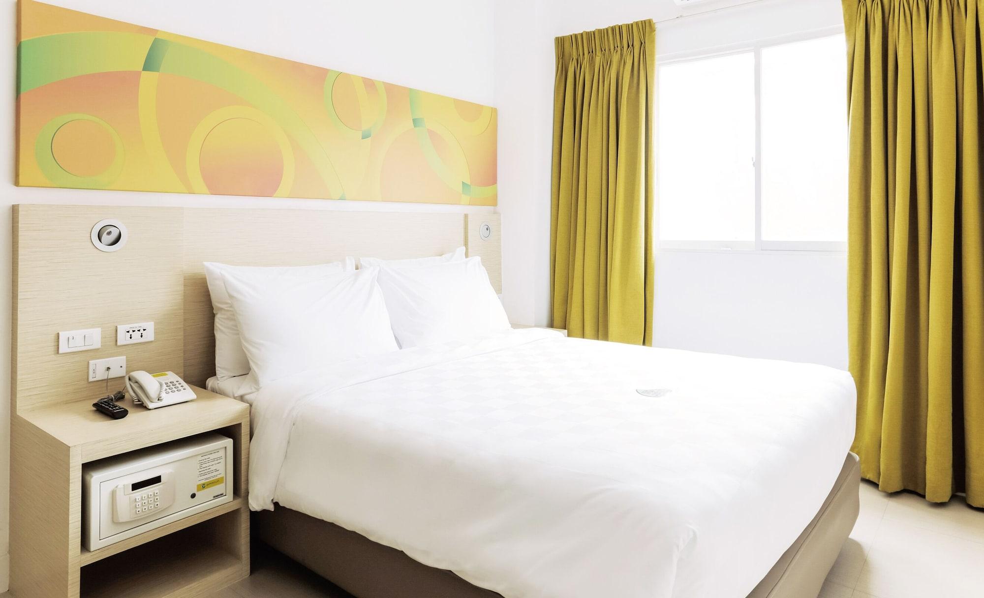 Go Hotels Timog Quezon City Εξωτερικό φωτογραφία